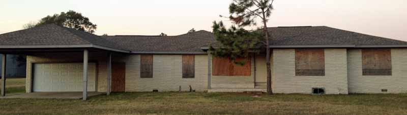 We are a Dallas based Home Buyer Company and we buy vacant houses such as this one.